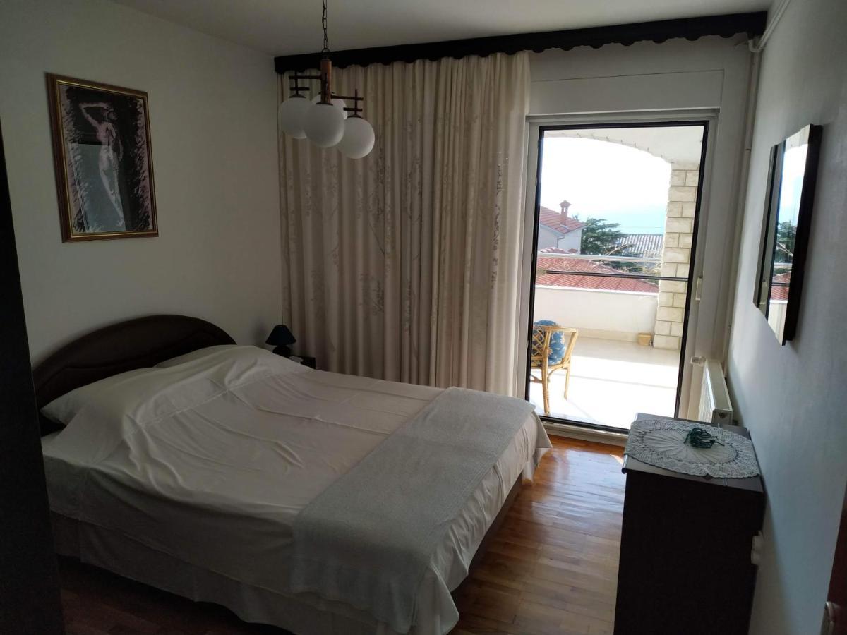Apartments Marino Novi Vinodolski Buitenkant foto