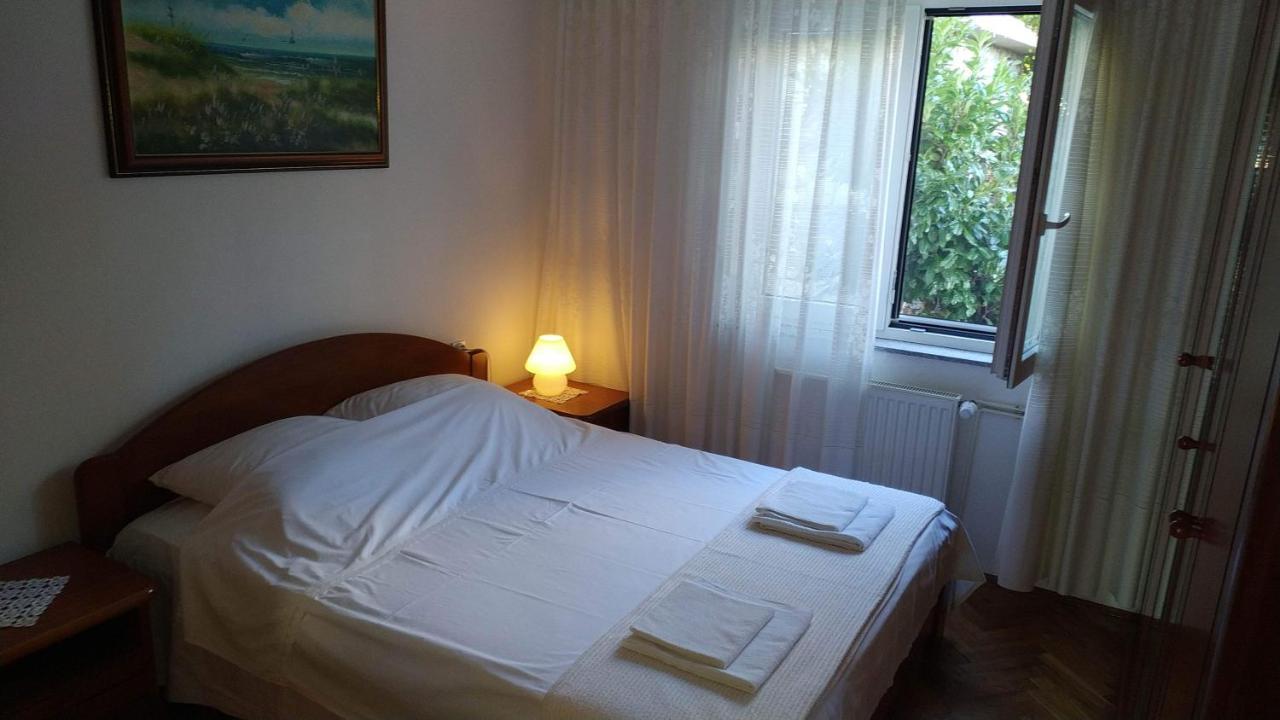 Apartments Marino Novi Vinodolski Buitenkant foto