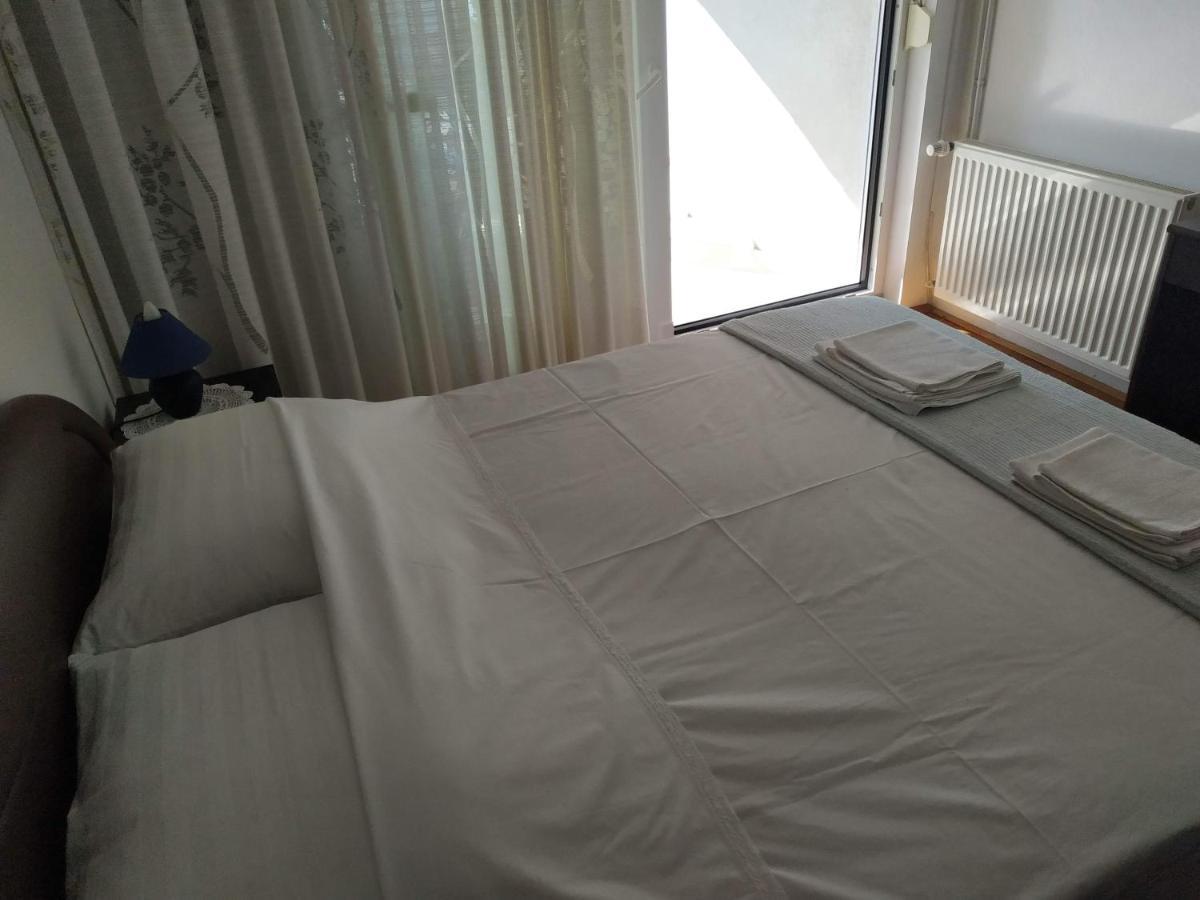 Apartments Marino Novi Vinodolski Buitenkant foto