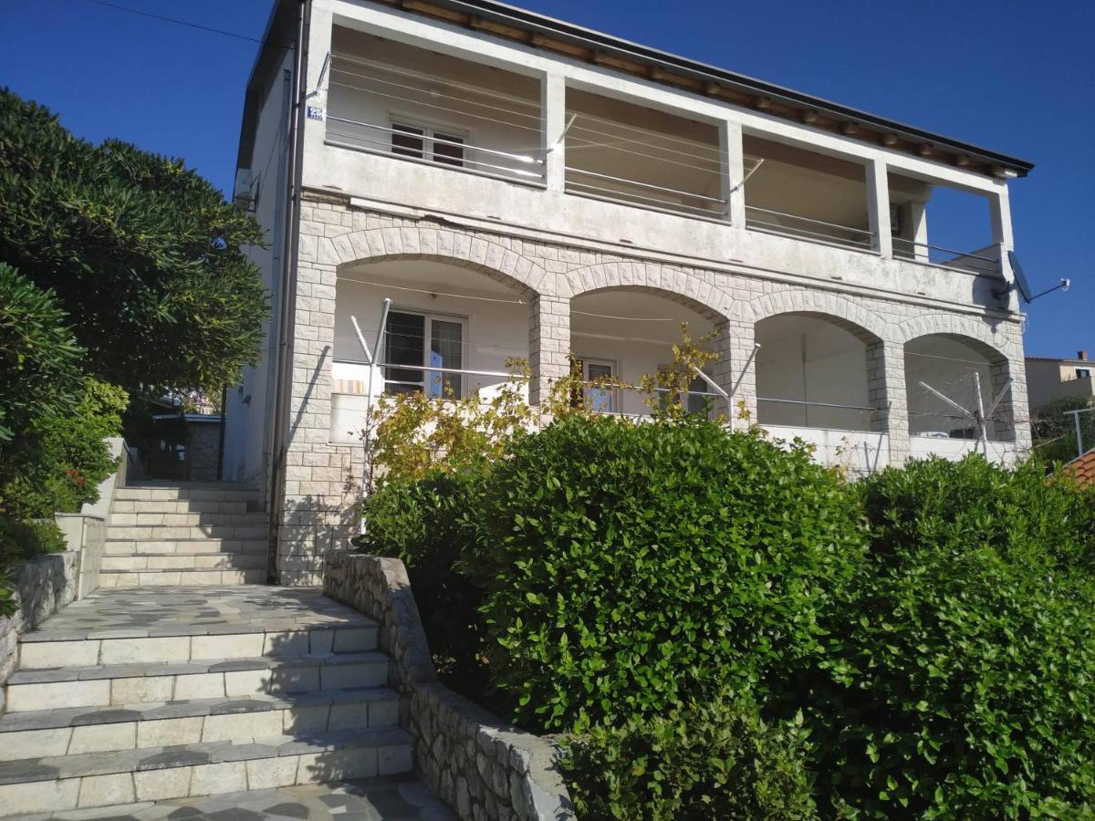 Apartments Marino Novi Vinodolski Buitenkant foto