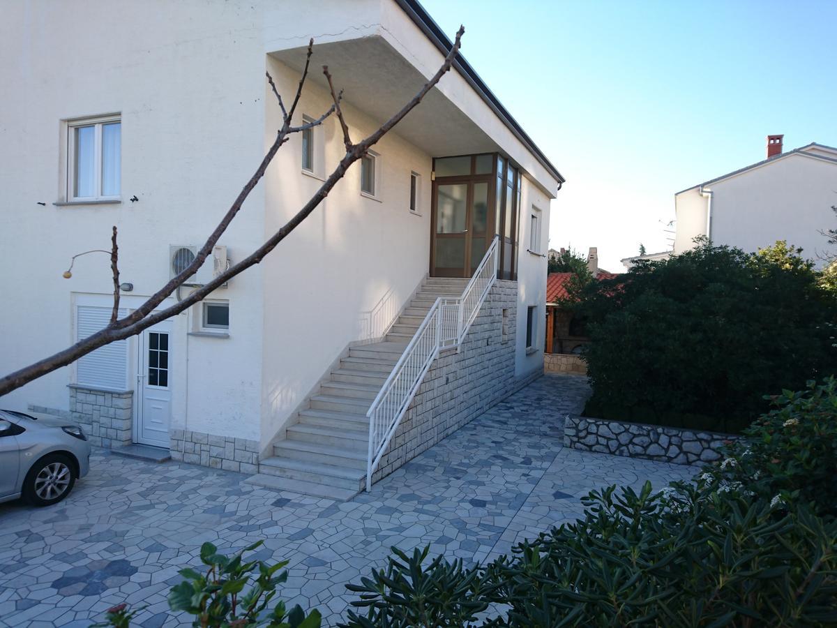 Apartments Marino Novi Vinodolski Buitenkant foto