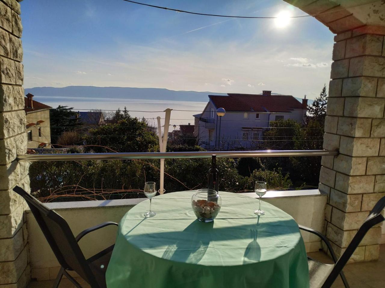 Apartments Marino Novi Vinodolski Buitenkant foto